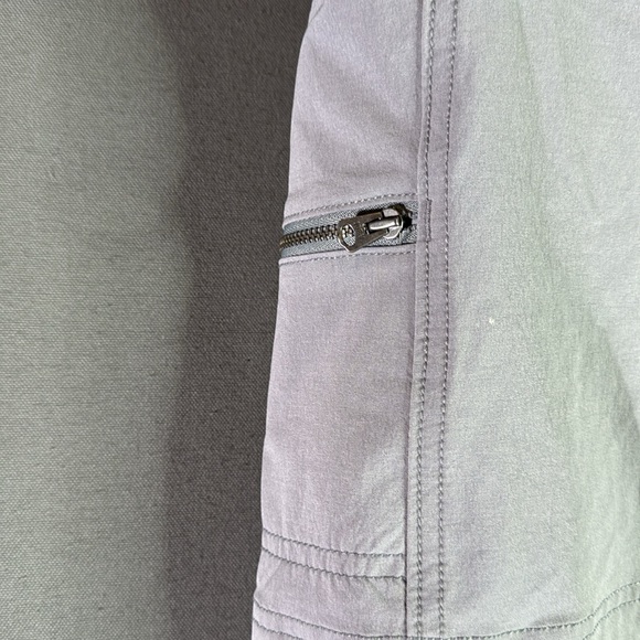 Athleta‎ Light Gray Mini Skort size 2 - Picture 2 of 8